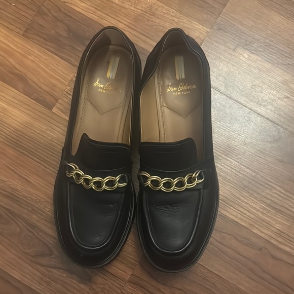 Sam Edelman Black Loafers with Gold Chain - Picture 1 of 7